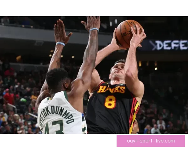 老鹰突然裁掉三分命中率高达百分之五十二点四的神射休斯坦引发巨大争议